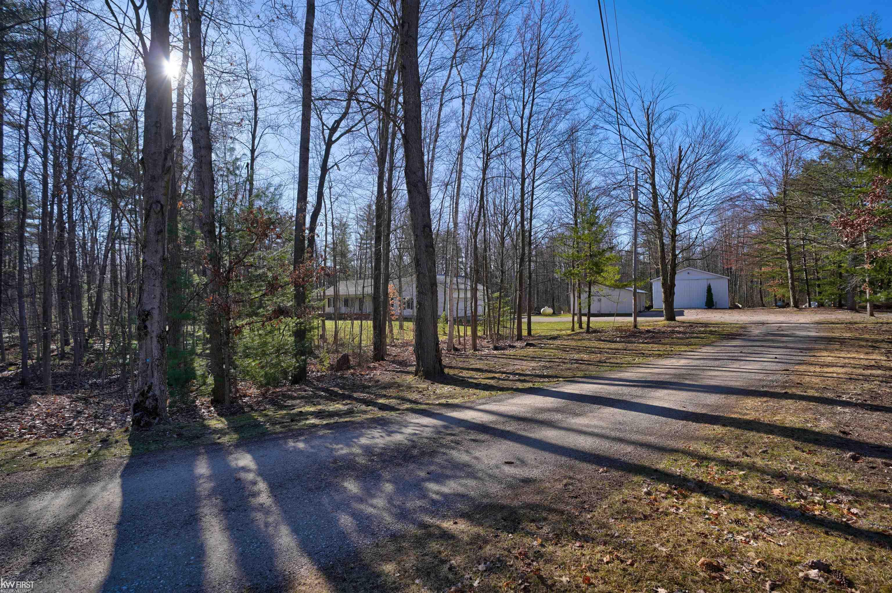 1033 West Levely Road Beaverton, MI 48612 - Photo 55 of 85 50138120-6b7f132d-9fb4-49c2-b57d-ac47fd56b419.JPG