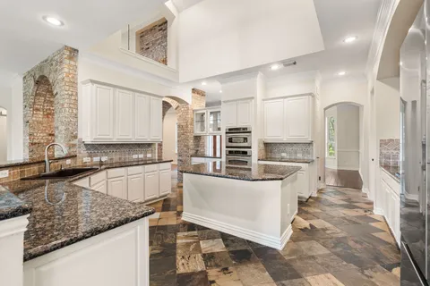 $949,000 | 830 Lake Grayson Drive, Katy, TX 77494