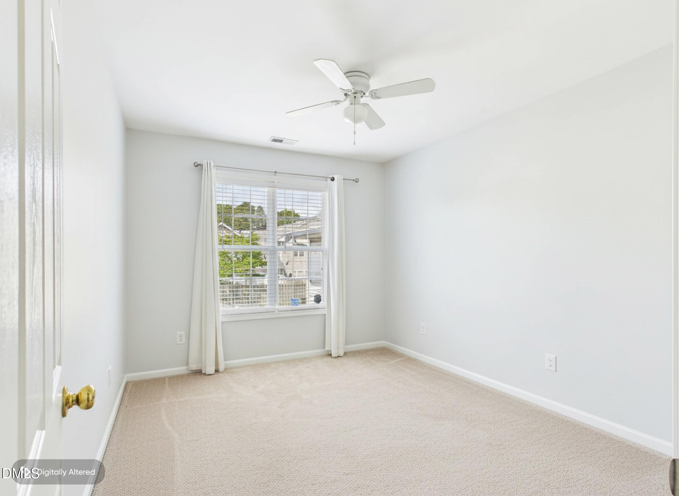 2748 Andover Glen Road Raleigh, NC 27604 - Photo 15 of 40 CAM06429G6-PR0016-STILL015-001
