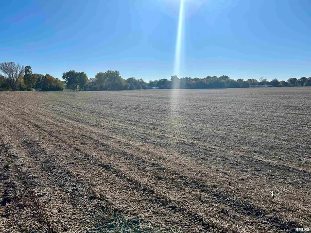 $900,000 | 13781 Gilmore Road, Auburn, IL 62615
