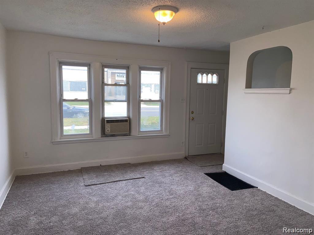 6341 Miller Road Dearborn, MI 48126 - Photo 4 of 12 Gallery Image 4