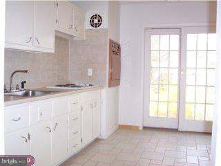 401 Bruce Road Cherry Hill, NJ 08034 - Photo 3 of 5