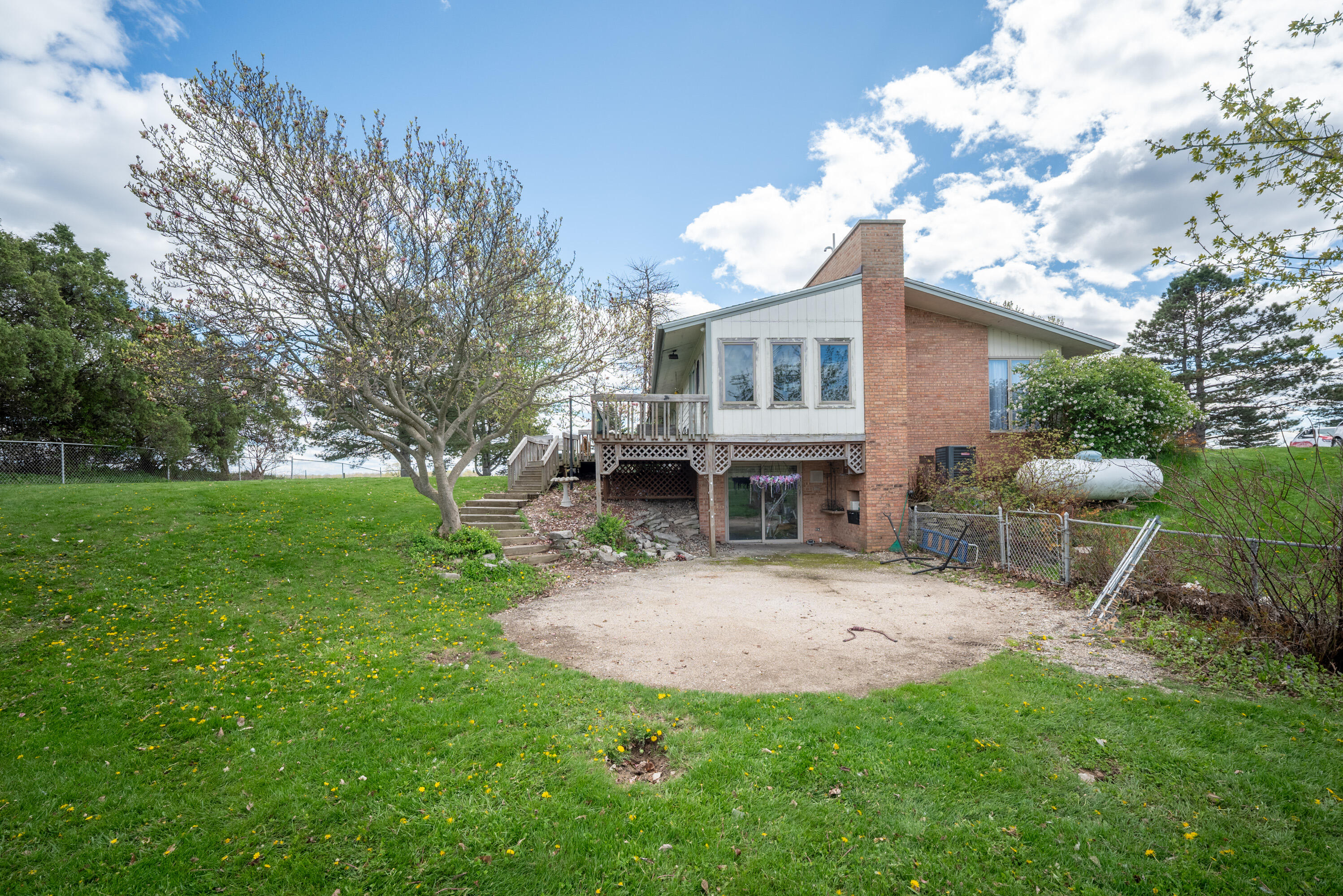 7751 South Sheridan Road Sheridan, MI 48884 - Photo 24 of 33 23