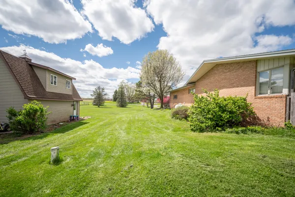 $300,000 | 7751 South Sheridan Road, Sheridan, MI 48884
