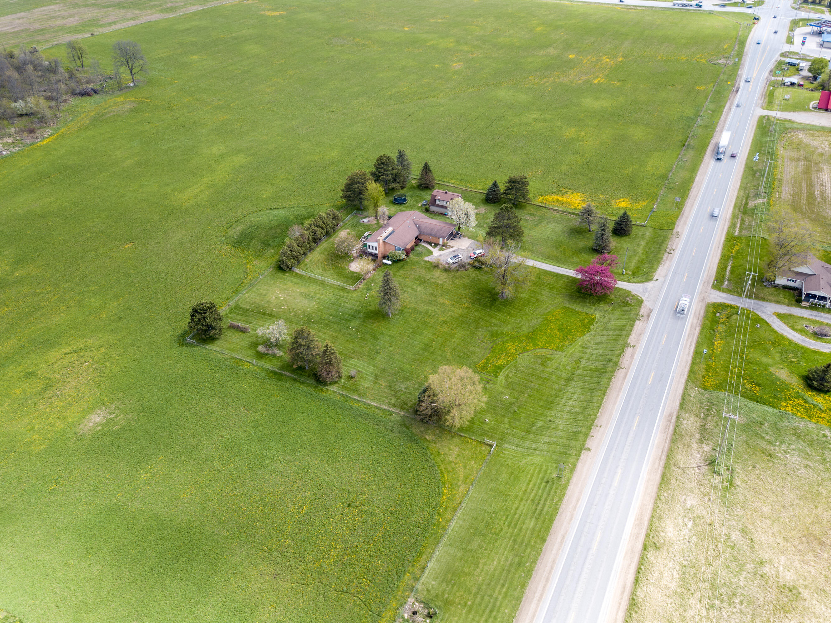 7751 South Sheridan Road Sheridan, MI 48884 - Photo 29 of 33 28
