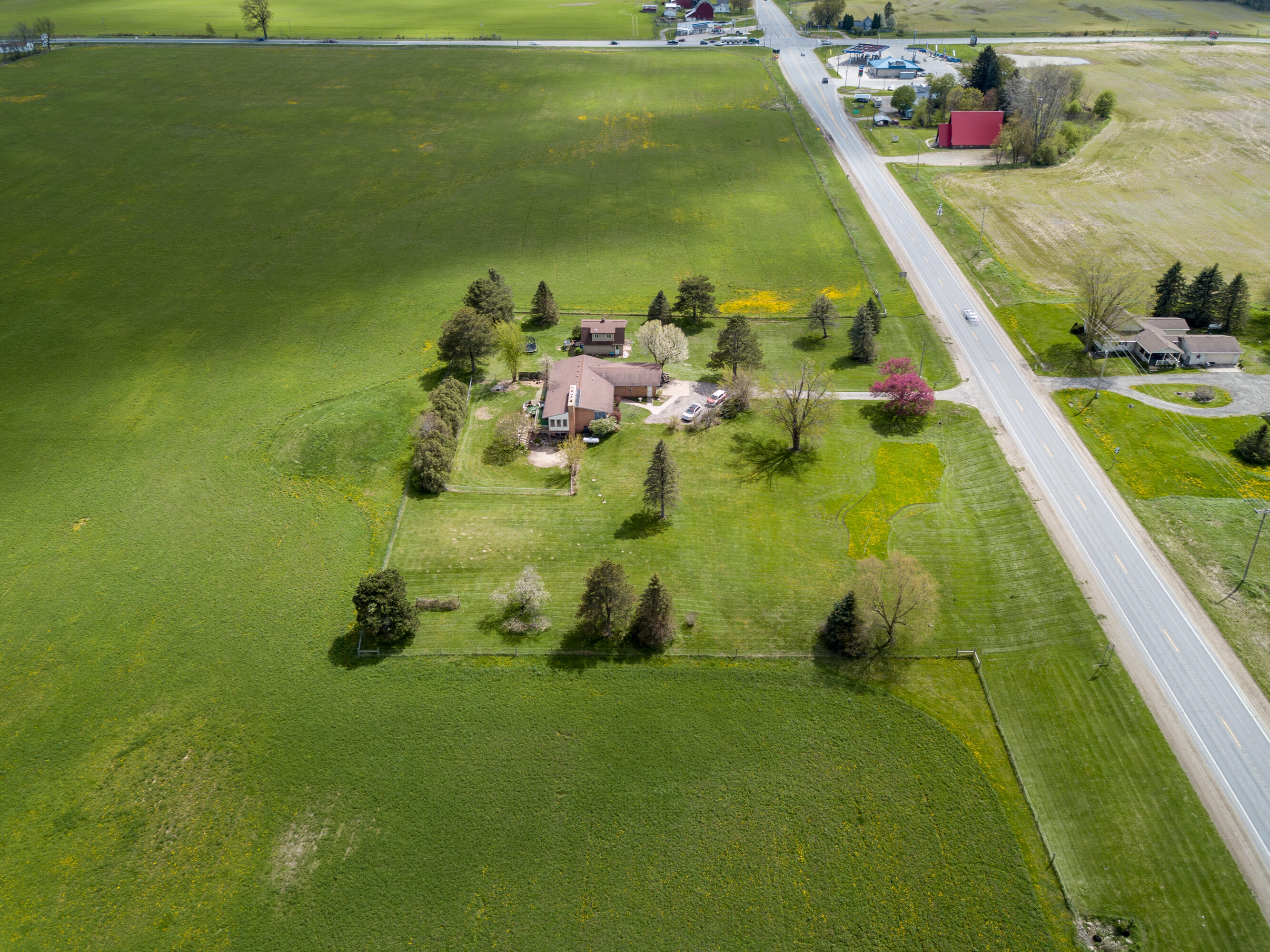7751 South Sheridan Road Sheridan, MI 48884 - Photo 30 of 33 29