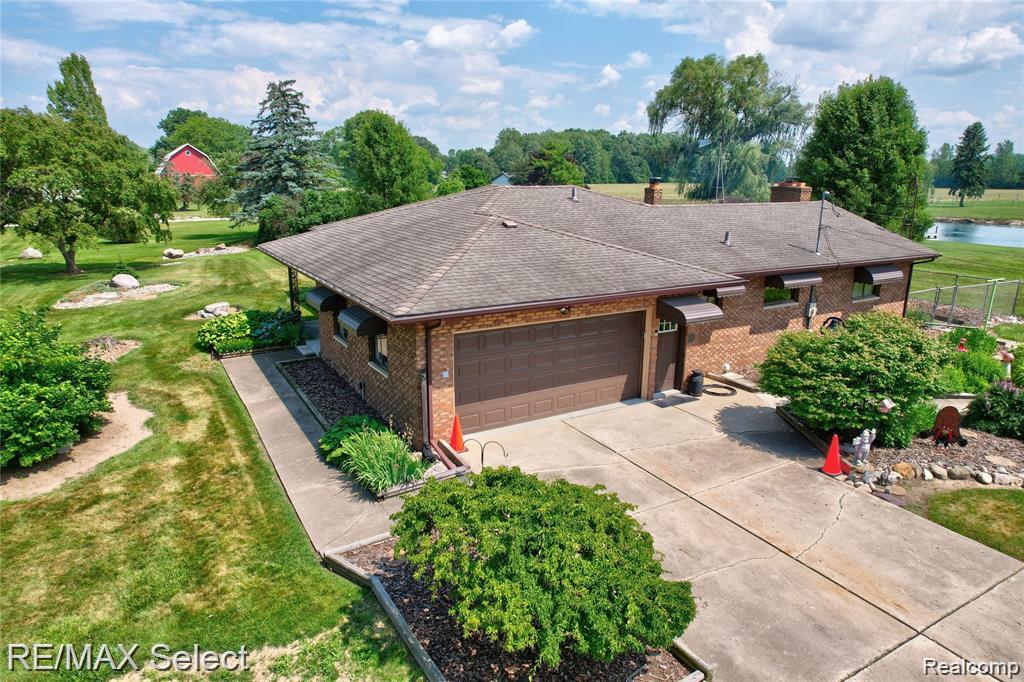 9215 W W. Grand Blanc Rd. Gaines, MI 48436 - Photo 2 of 63