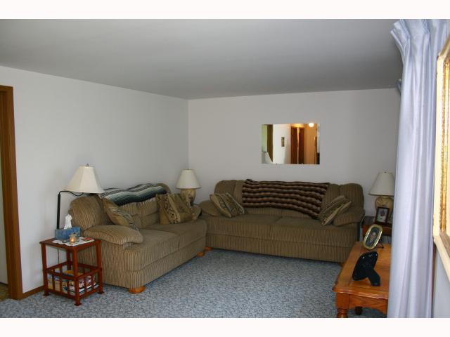 6490 Troy Road Springfield, OH 45502 - Photo 4 of 14