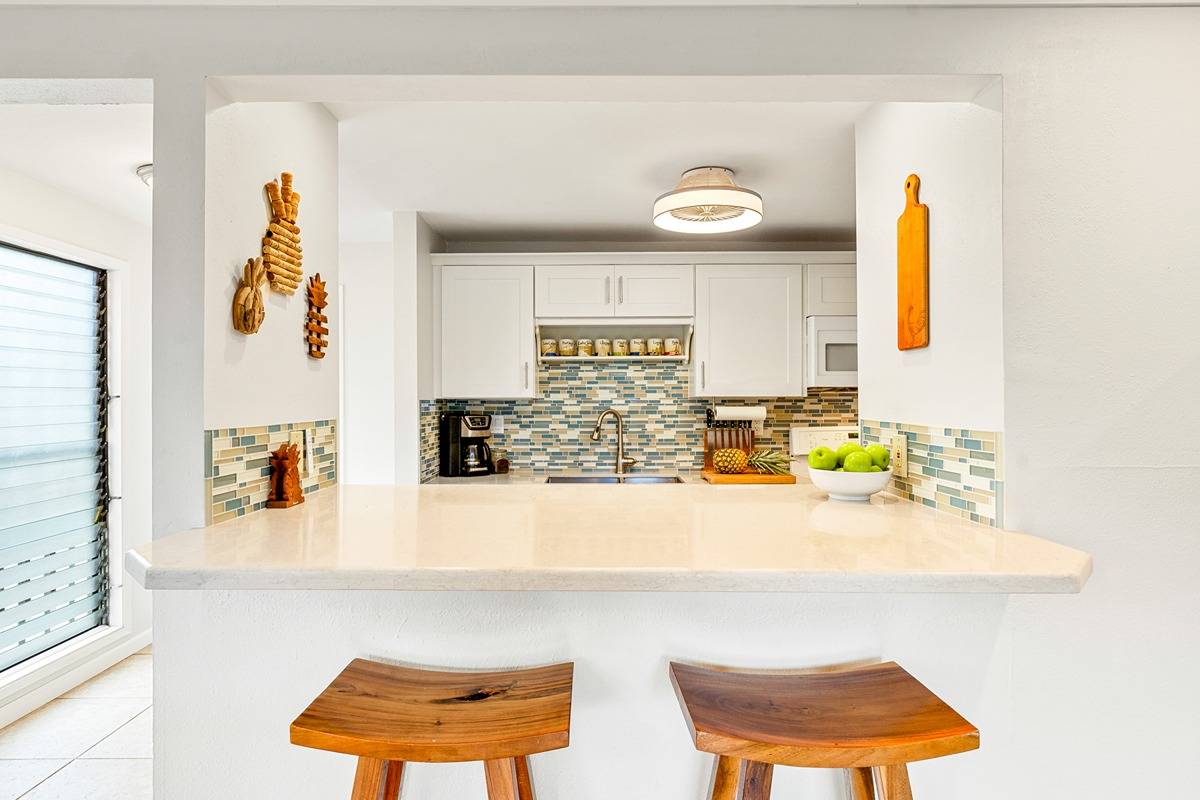 3057 Poipu Road, Unit 7 Koloa, HI 96756 - Photo 3 of 10 Gallery Image 3