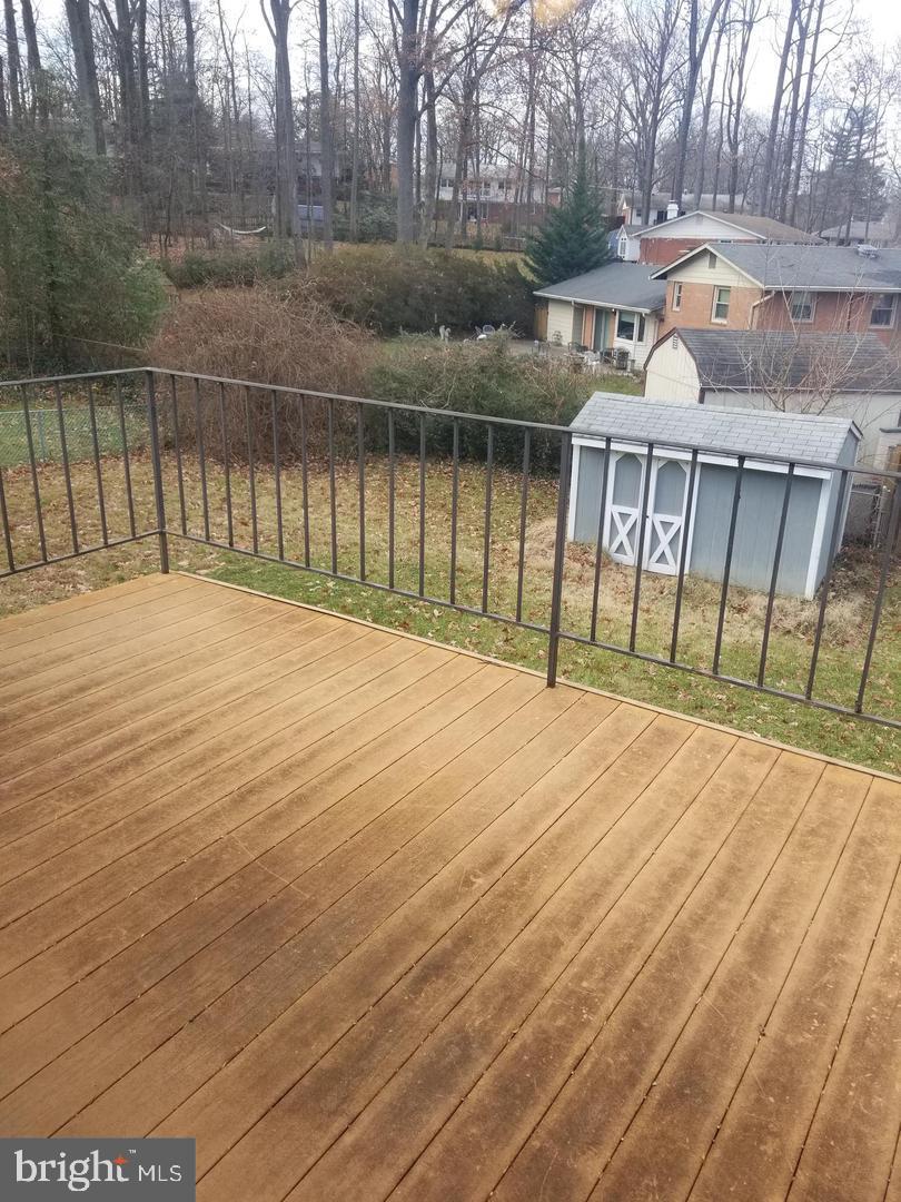 3910 Forest Grove Drive Annandale, VA 22003 - Photo 4 of 21