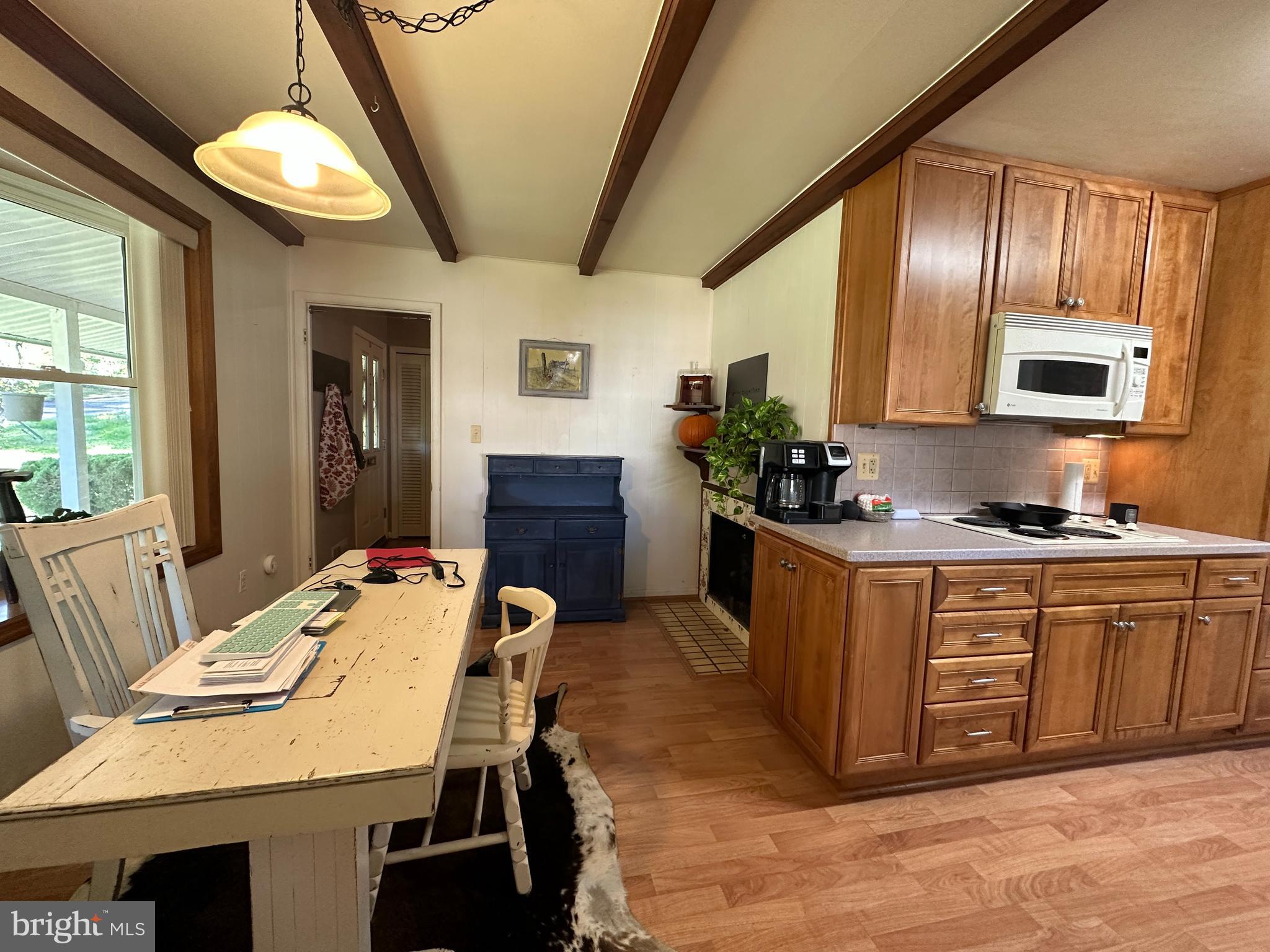 3910 Forest Grove Drive Annandale, VA 22003 - Photo 7 of 21