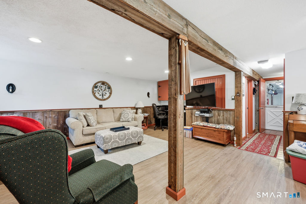 1451 Neipsic Road Glastonbury, CT 06033 - Photo 24 of 37