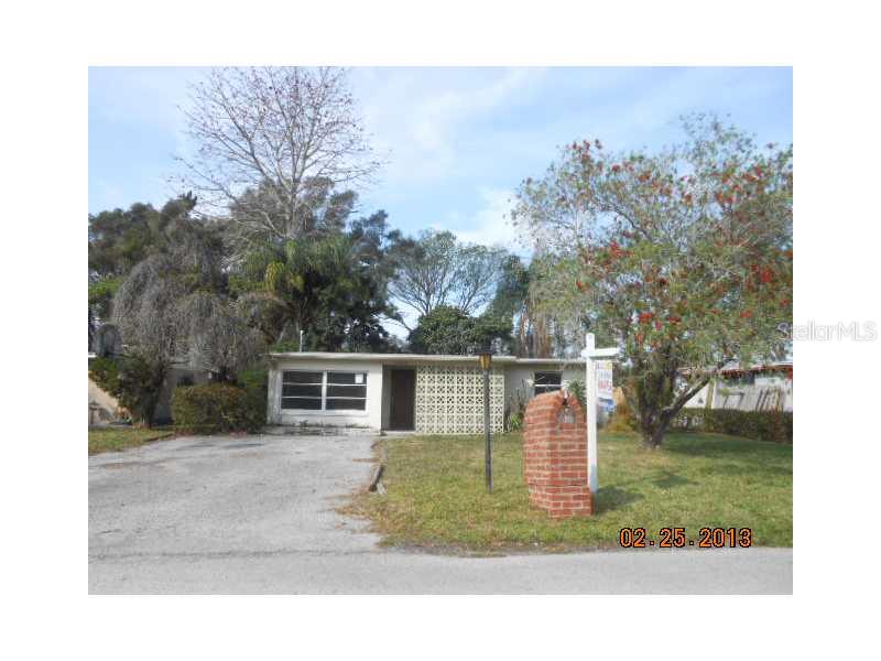 11834 102nd Street Largo, FL 33773 - Photo 1 of 1 Exterior Front