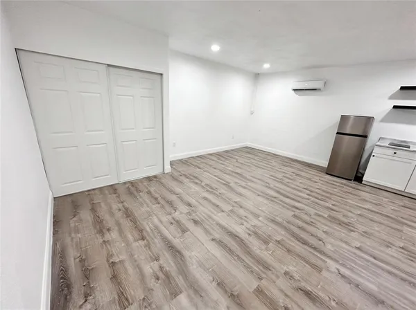 $1,000 | 1017 Parkwood Drive, Unit 2, Ormond Beach, FL 32174