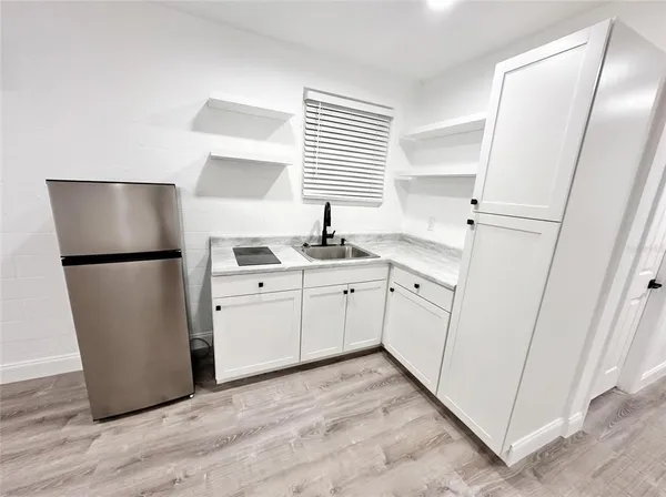 $1,000 | 1017 Parkwood Drive, Unit 2, Ormond Beach, FL 32174