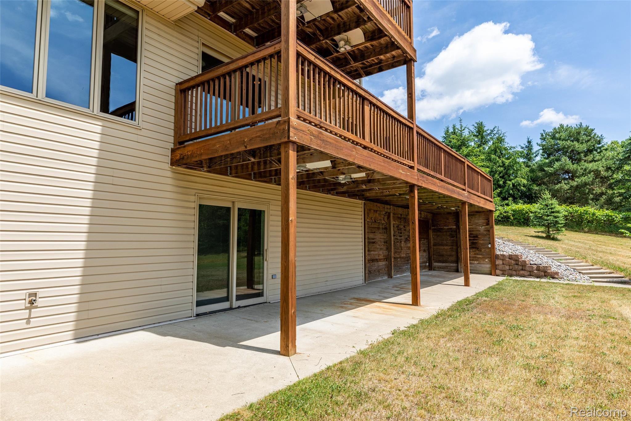 5510 Van Orden Road Webberville, MI 48892 - Photo 58 of 70 9.Back