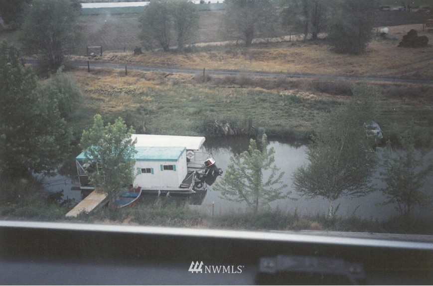 7513 Cole Road Northeast Moses Lake, WA 98837 - Photo 24 of 25 Gallery Image 24