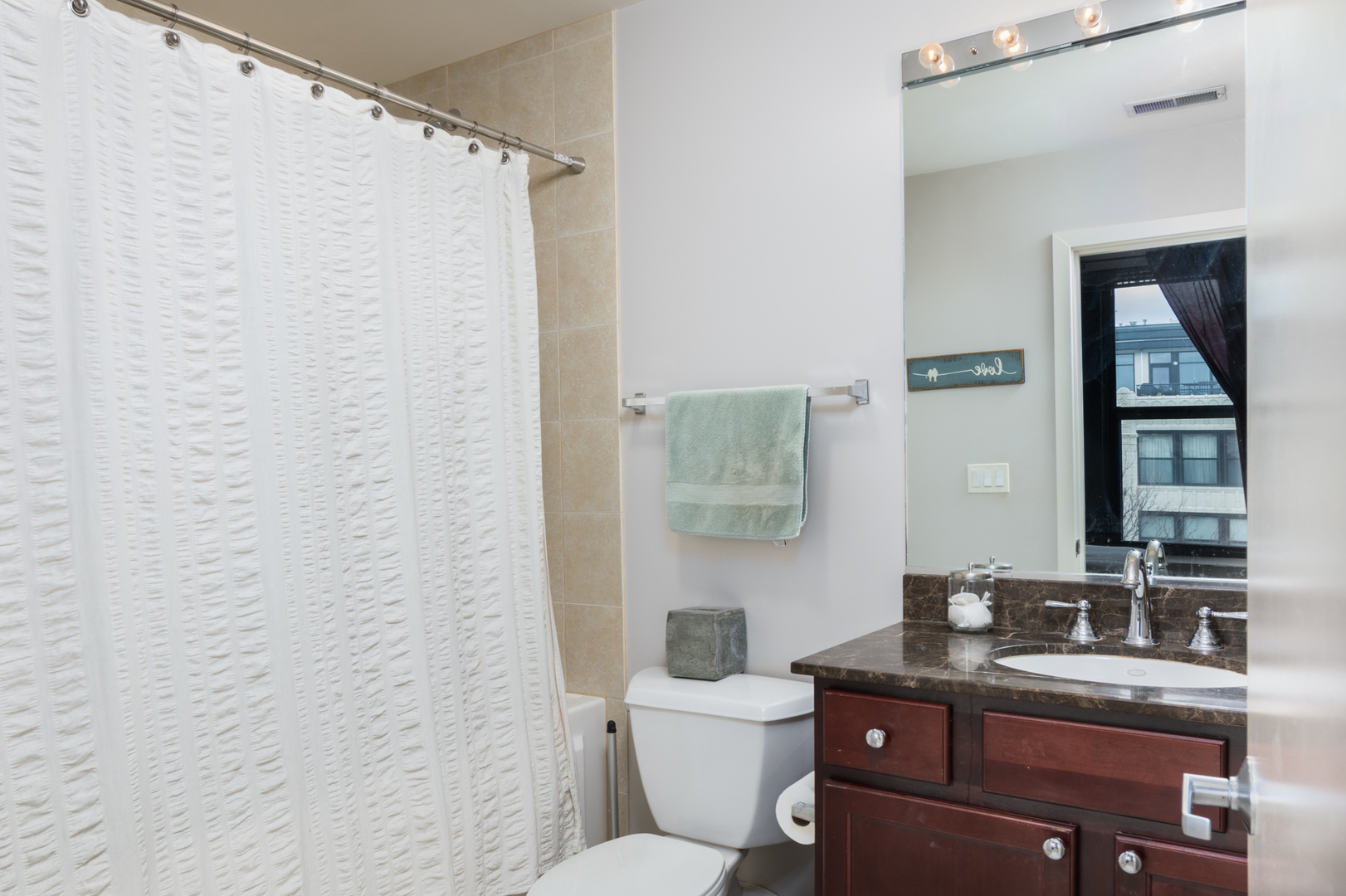 1111 West 15th Street, Unit 324 Chicago, IL 60608 - Photo 15 of 27