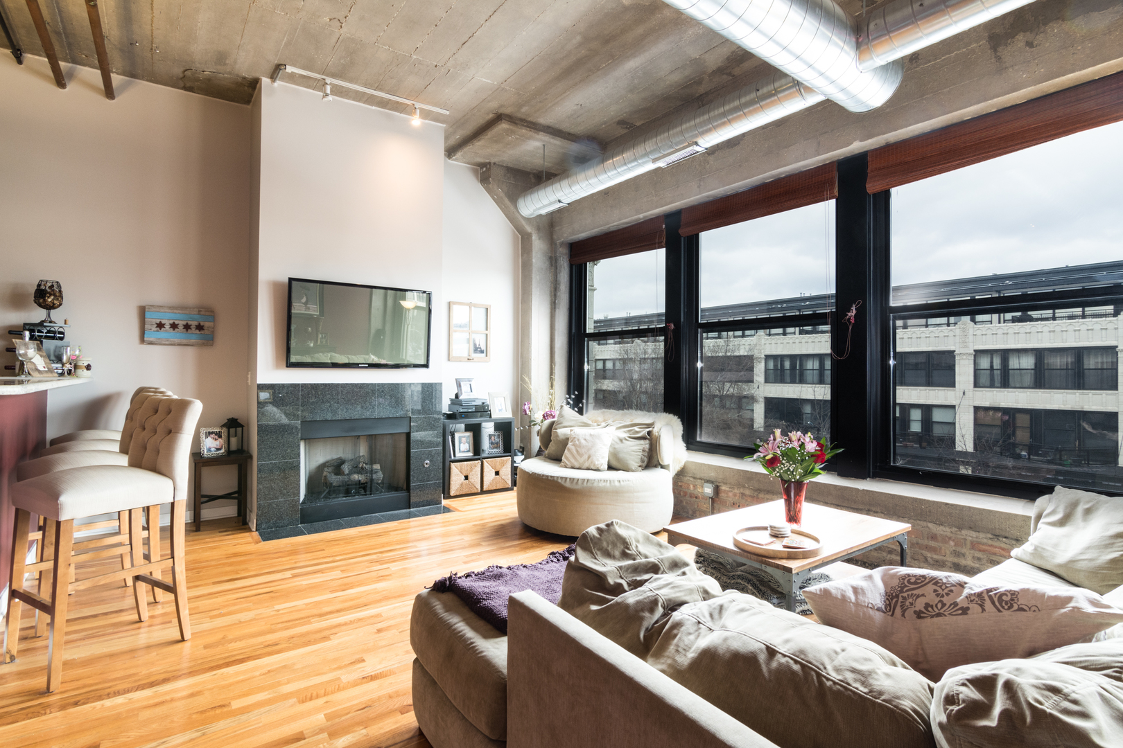 1111 West 15th Street, Unit 324 Chicago, IL 60608 - Photo 5 of 27