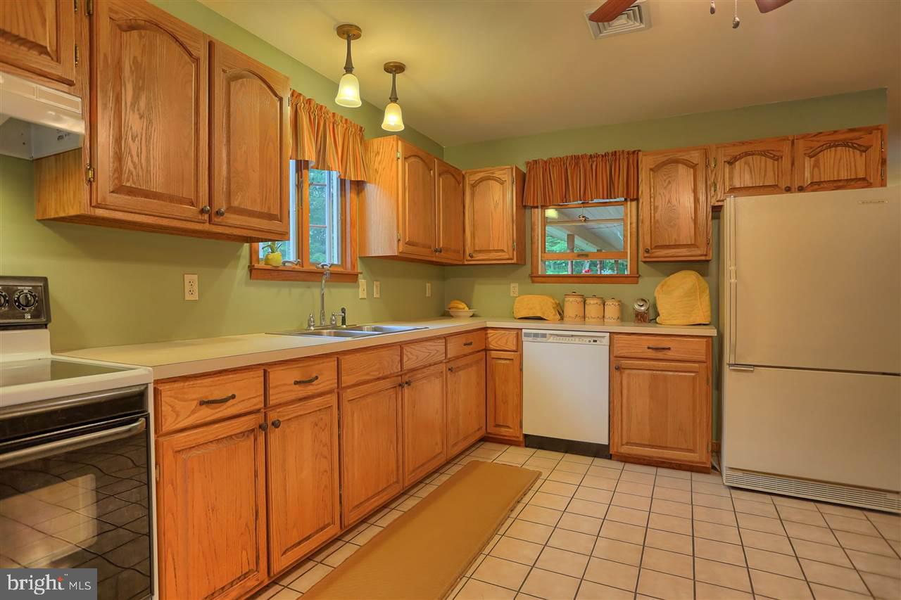 292 Bentzel Road Shermans Dale, PA 17090 - Photo 5 of 24 Gallery Image 5
