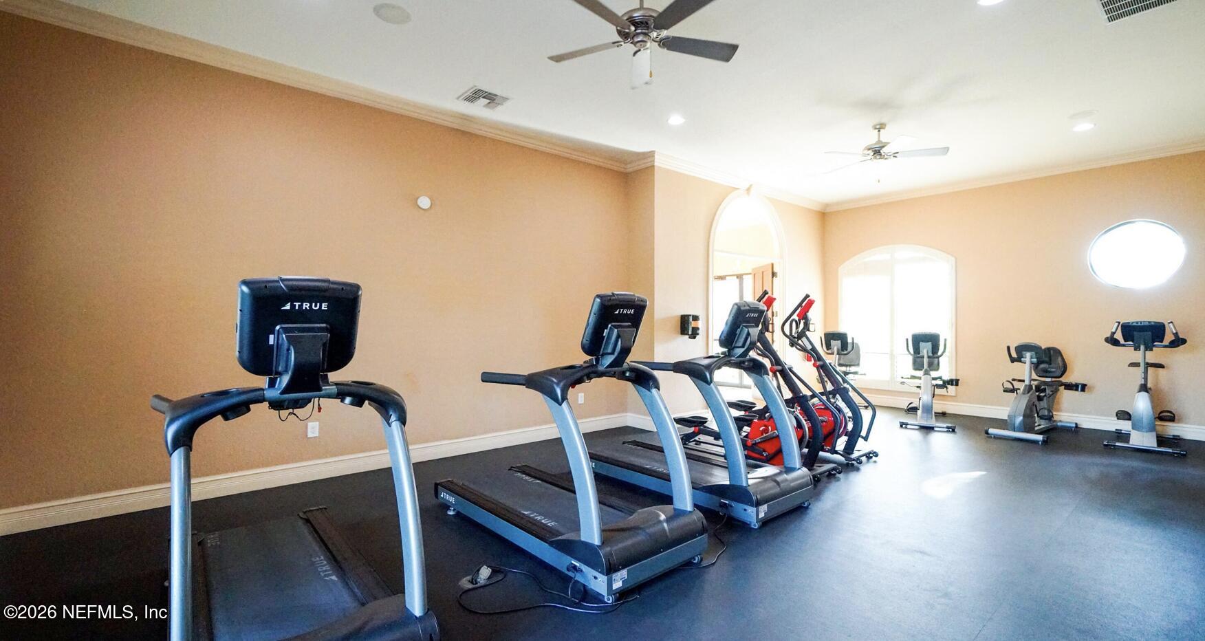 9745 Touchton Road, Unit 1124 Jacksonville, FL 32246 - Photo 38 of 39 Gym