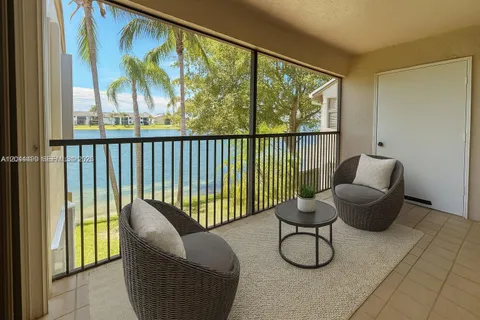 $2,100 | 1044 South Independence Drive, Unit 1044I, Homestead, FL 33034