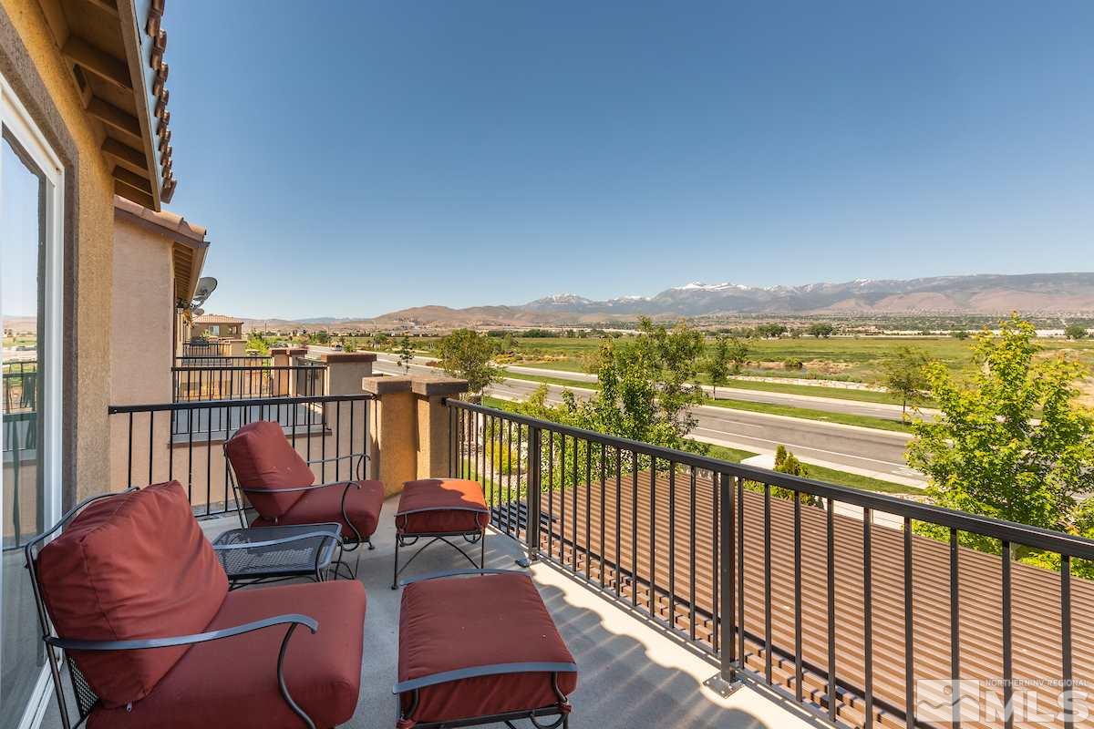 10701 Cordero Drive Reno, NV 89521 - Photo 16 of 25 a balcony with furniture and city view