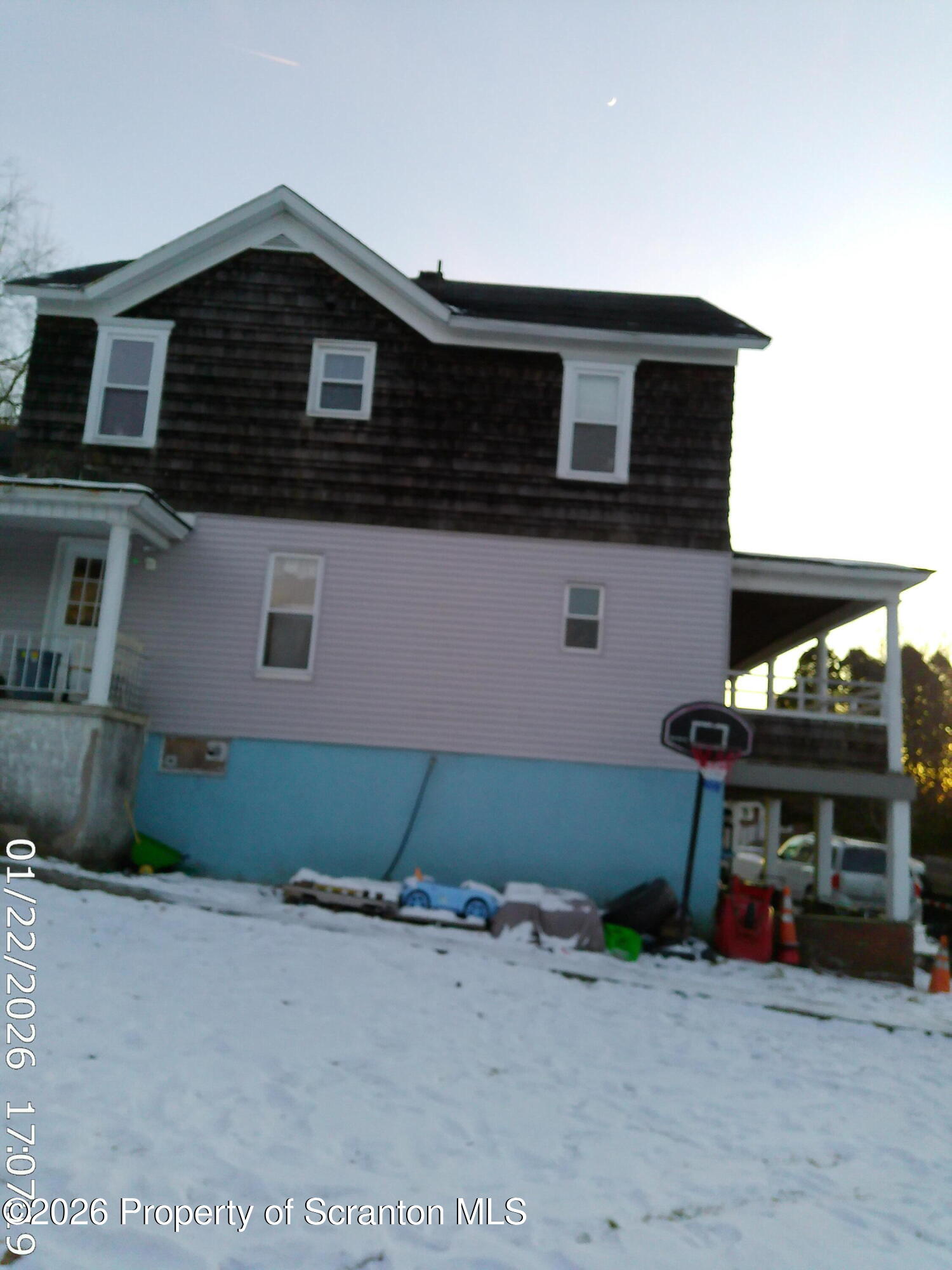 29 Rittenhouse Street Simpson, PA 18407 - Photo 5 of 33 Side