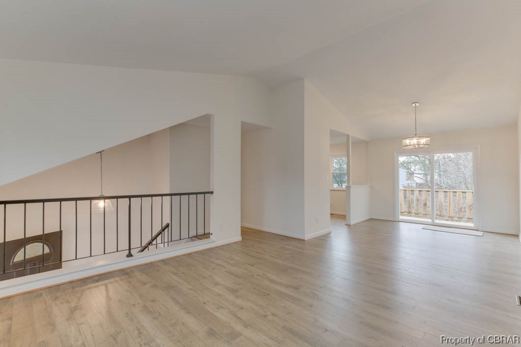 303 Riversedge Drive Hampton, VA 23669 - Photo 8 of 32 Gallery Image 8