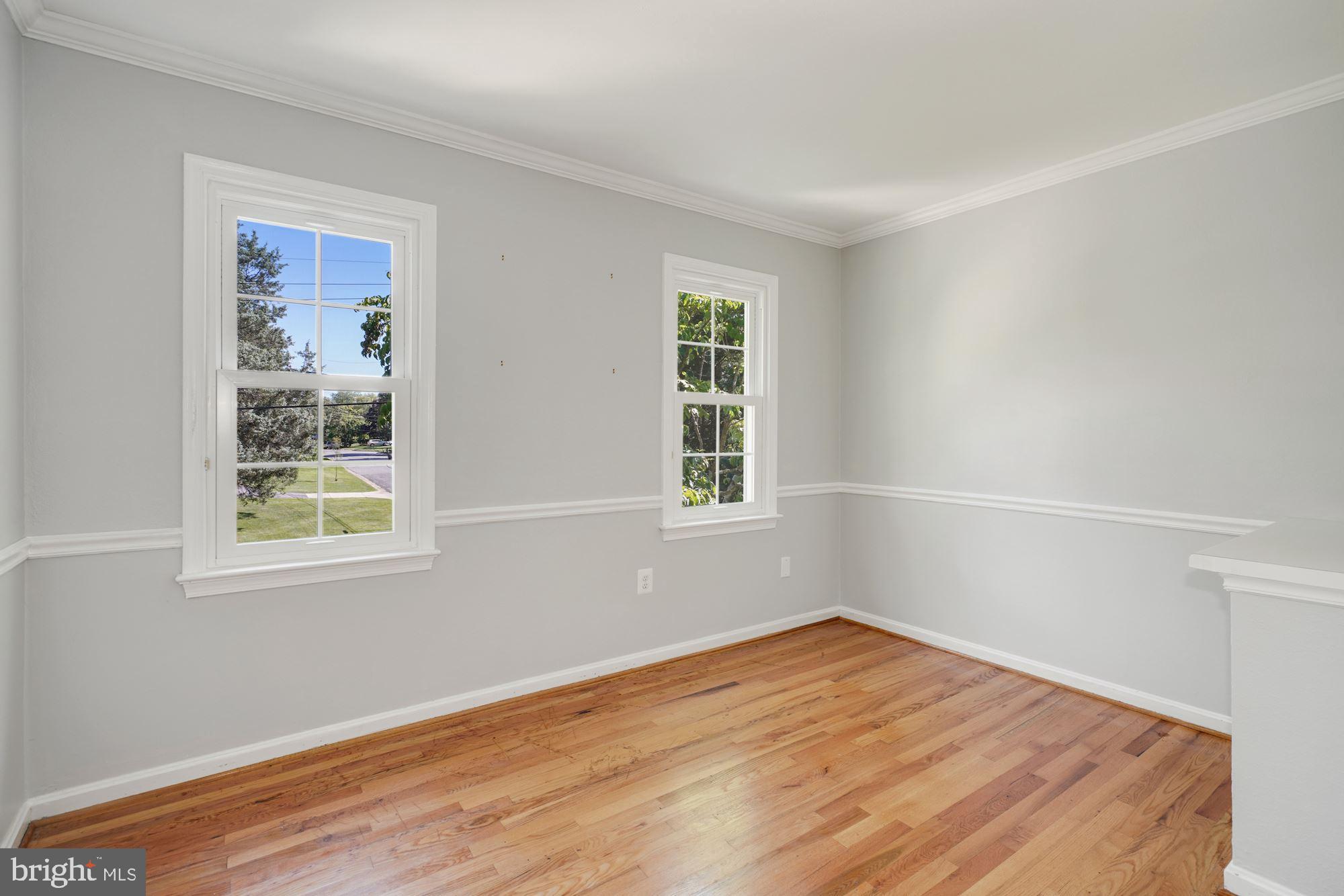 8600 Atwell Road Potomac, MD 20854 - Photo 18 of 33 Bedroom 2