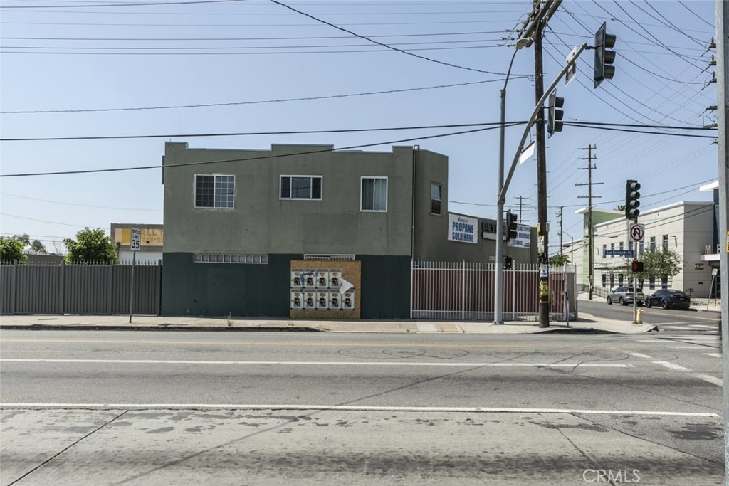10615 San Fernando Road Pacoima, CA 91331 - Photo 32 of 32