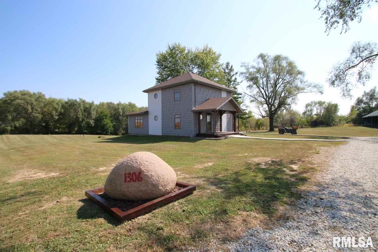 1306 Bridgeport Road Maquon, IL 61458 - Photo 2 of 36