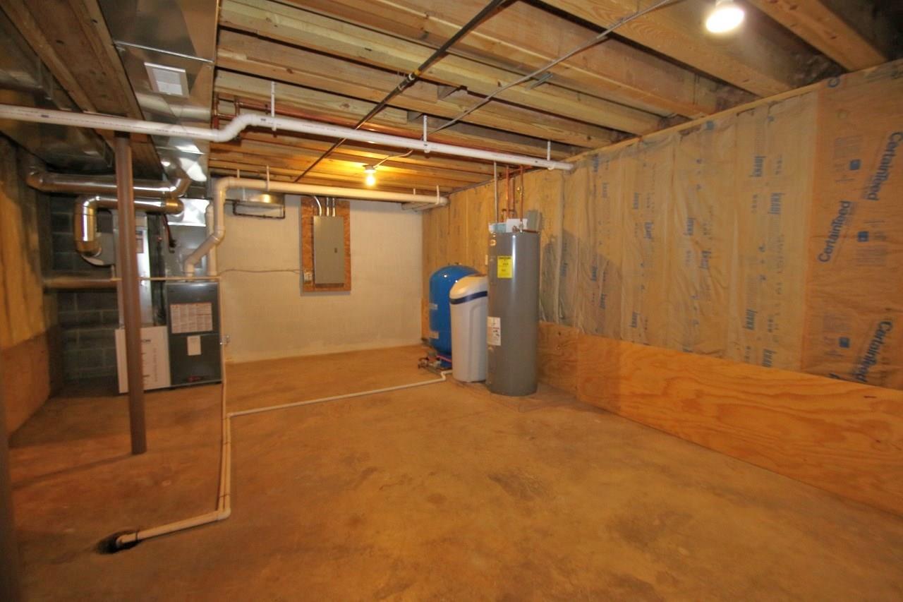 1306 Bridgeport Road Maquon, IL 61458 - Photo 24 of 36