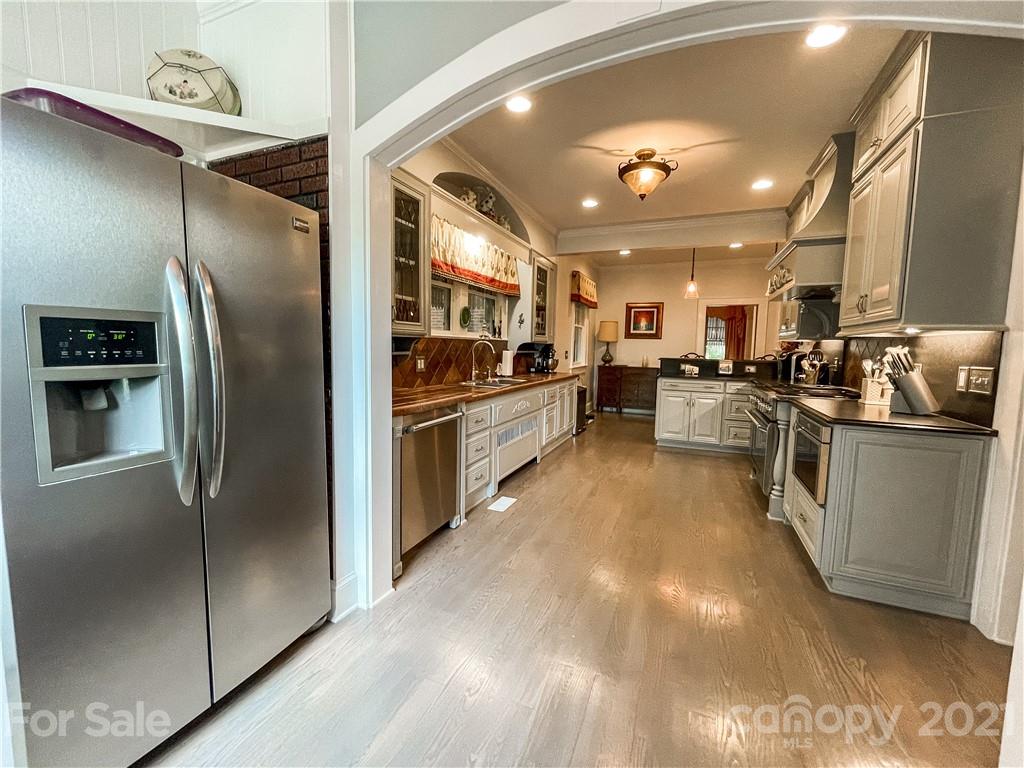 203 Spring Street Northwest Concord, NC 28025 - Photo 13 of 48 Gallery Image 13