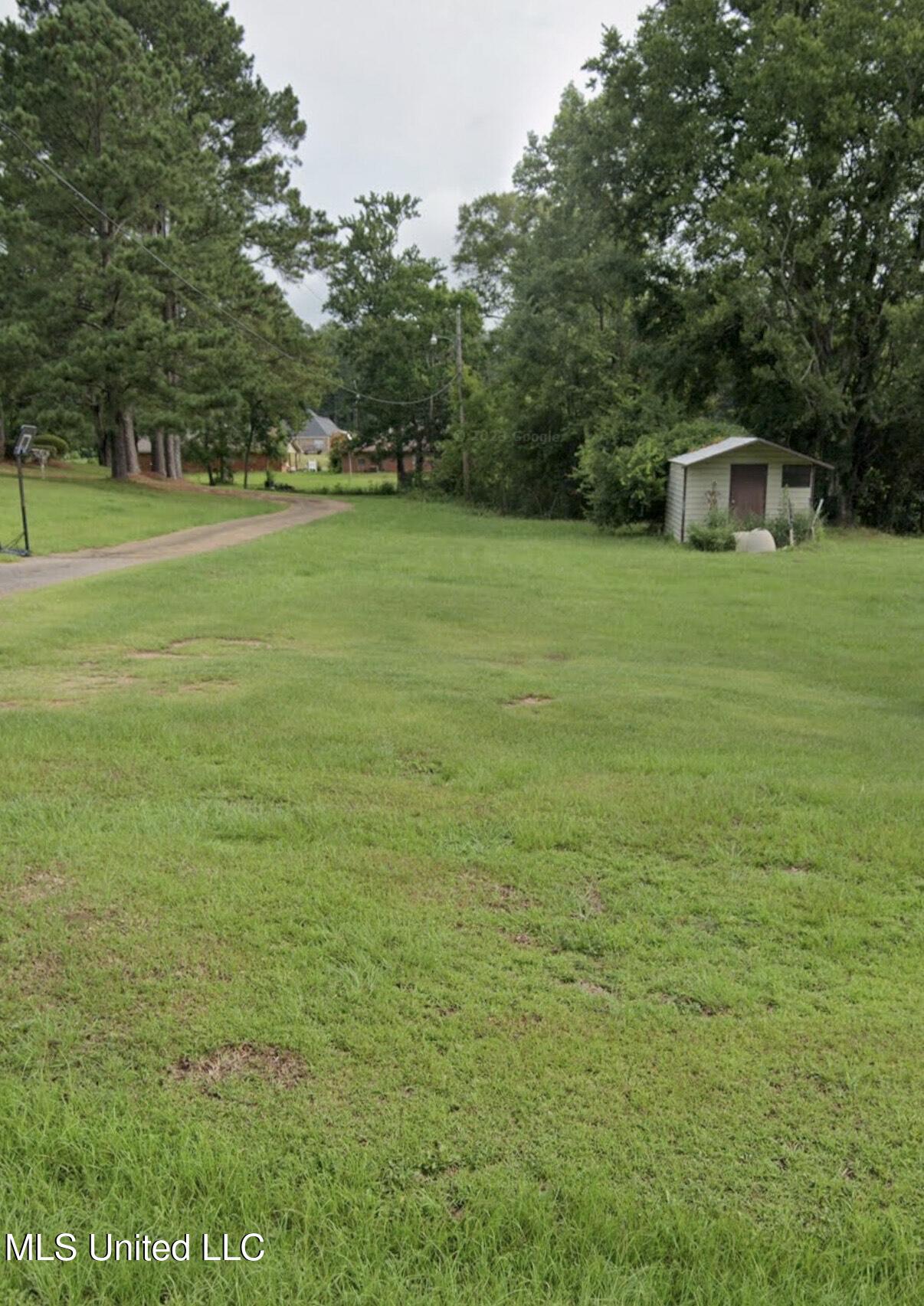 Plum St Summit Summit, MS 39666 - Photo 2 of 3 IMG_0009