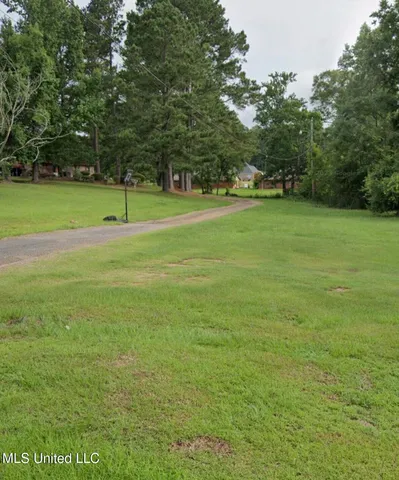$5,000 | Plum St Summit, Summit, MS 39666