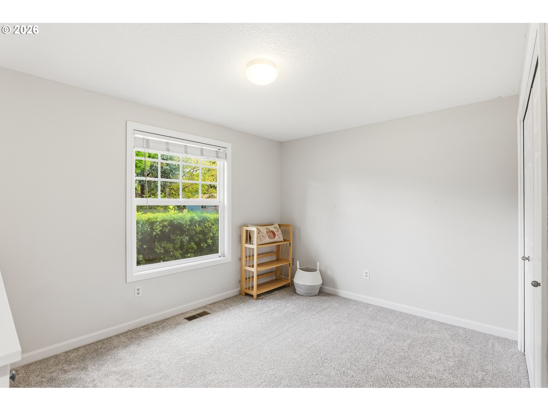 17070 Southwest Cynthia Street Beaverton, OR 97007 - Photo 15 of 23