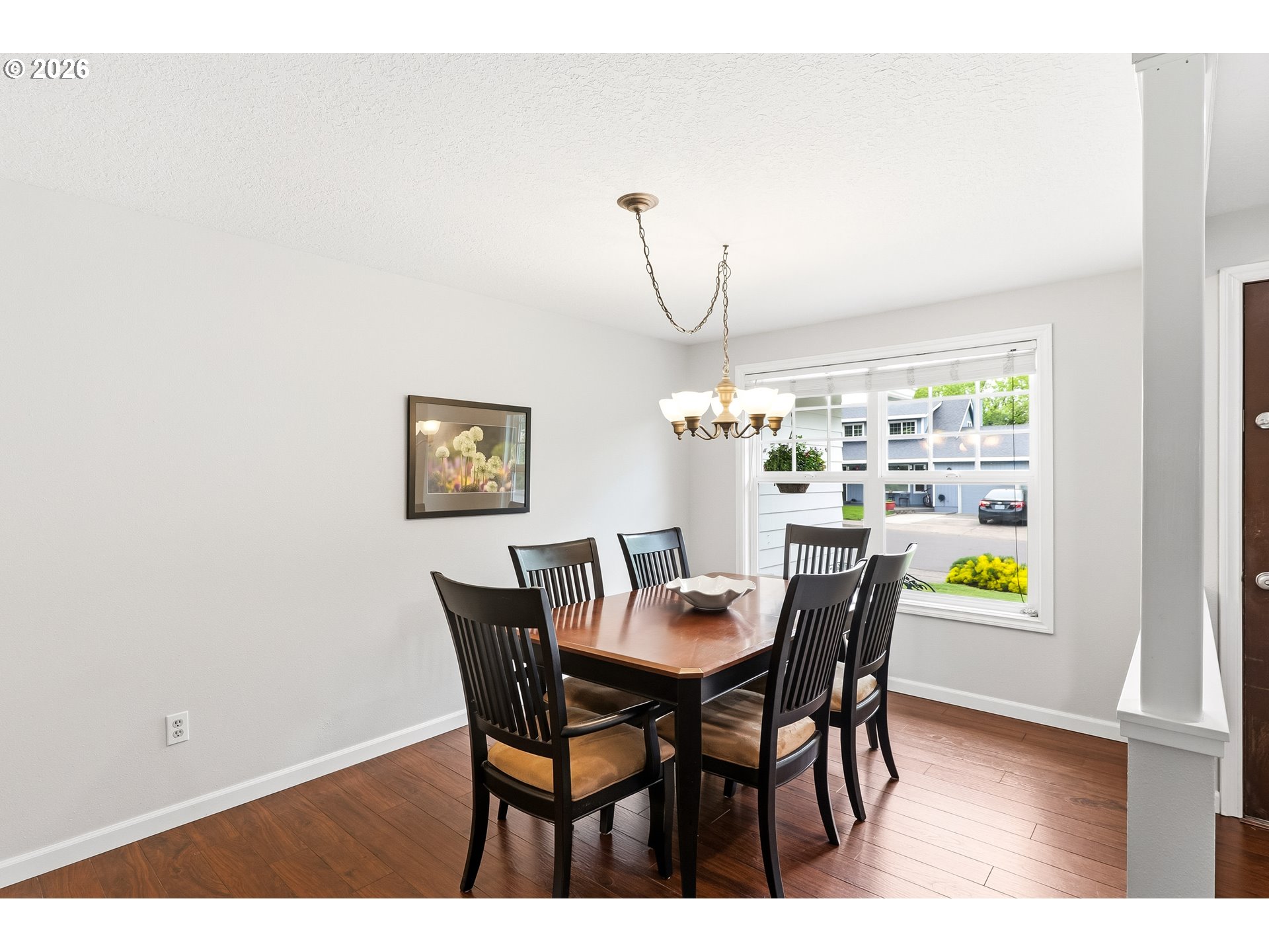 17070 Southwest Cynthia Street Beaverton, OR 97007 - Photo 4 of 23
