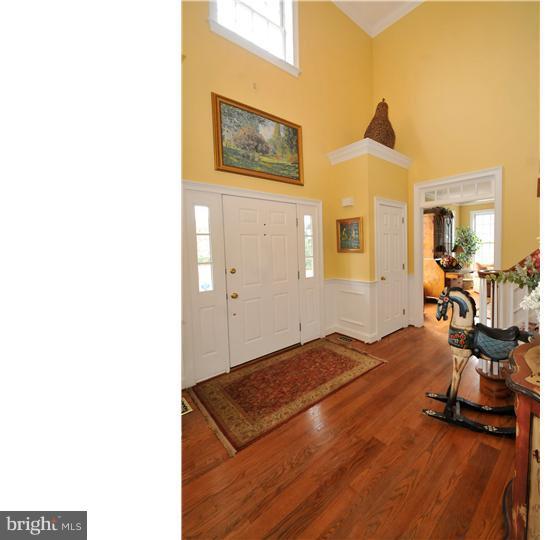 3910 Ruckman Way Doylestown, PA 18902 - Photo 11 of 23 Foyer