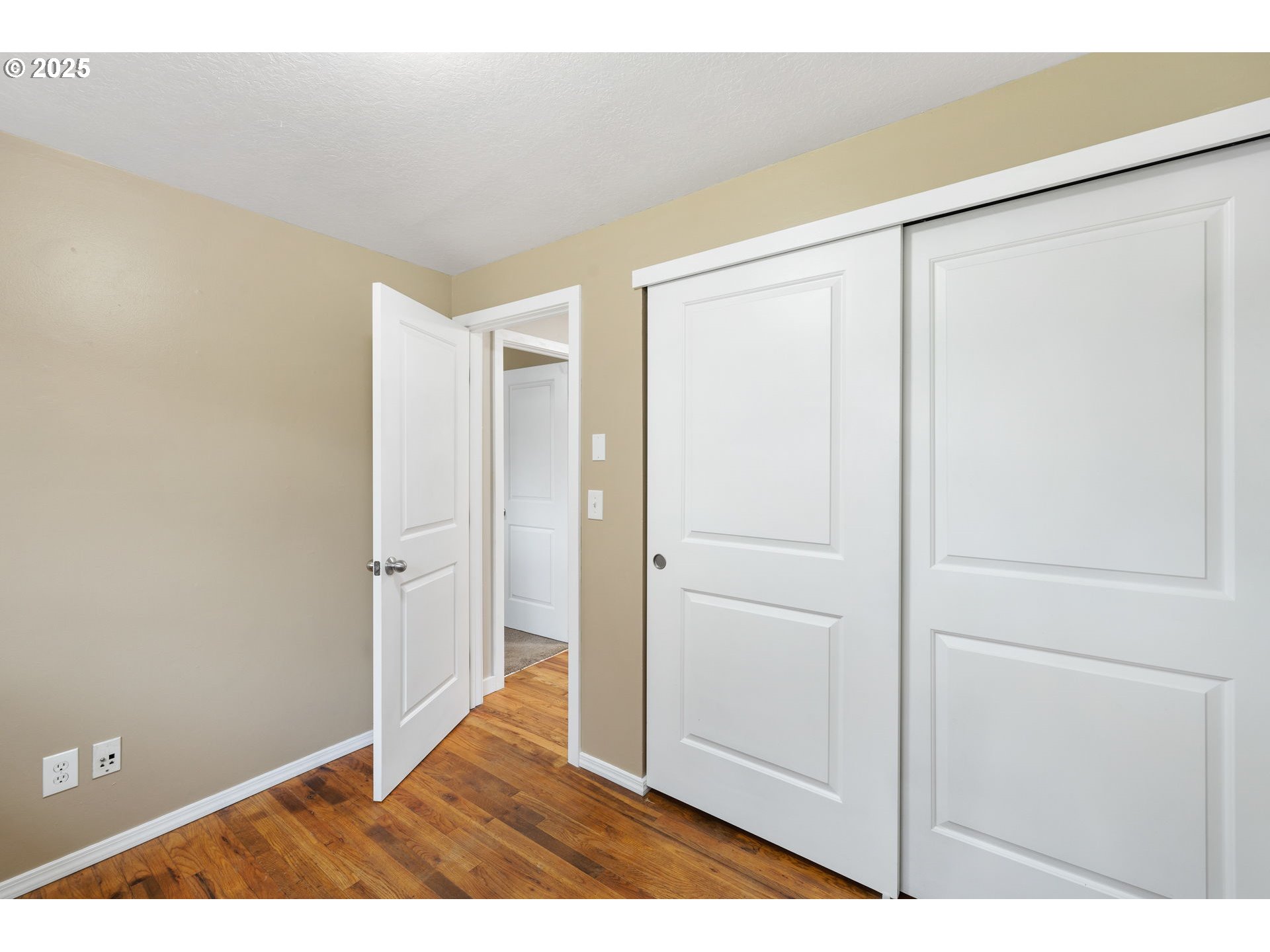 7402 Southwest Locust Street Portland, OR 97223 - Photo 19 of 25 a view of an empty room