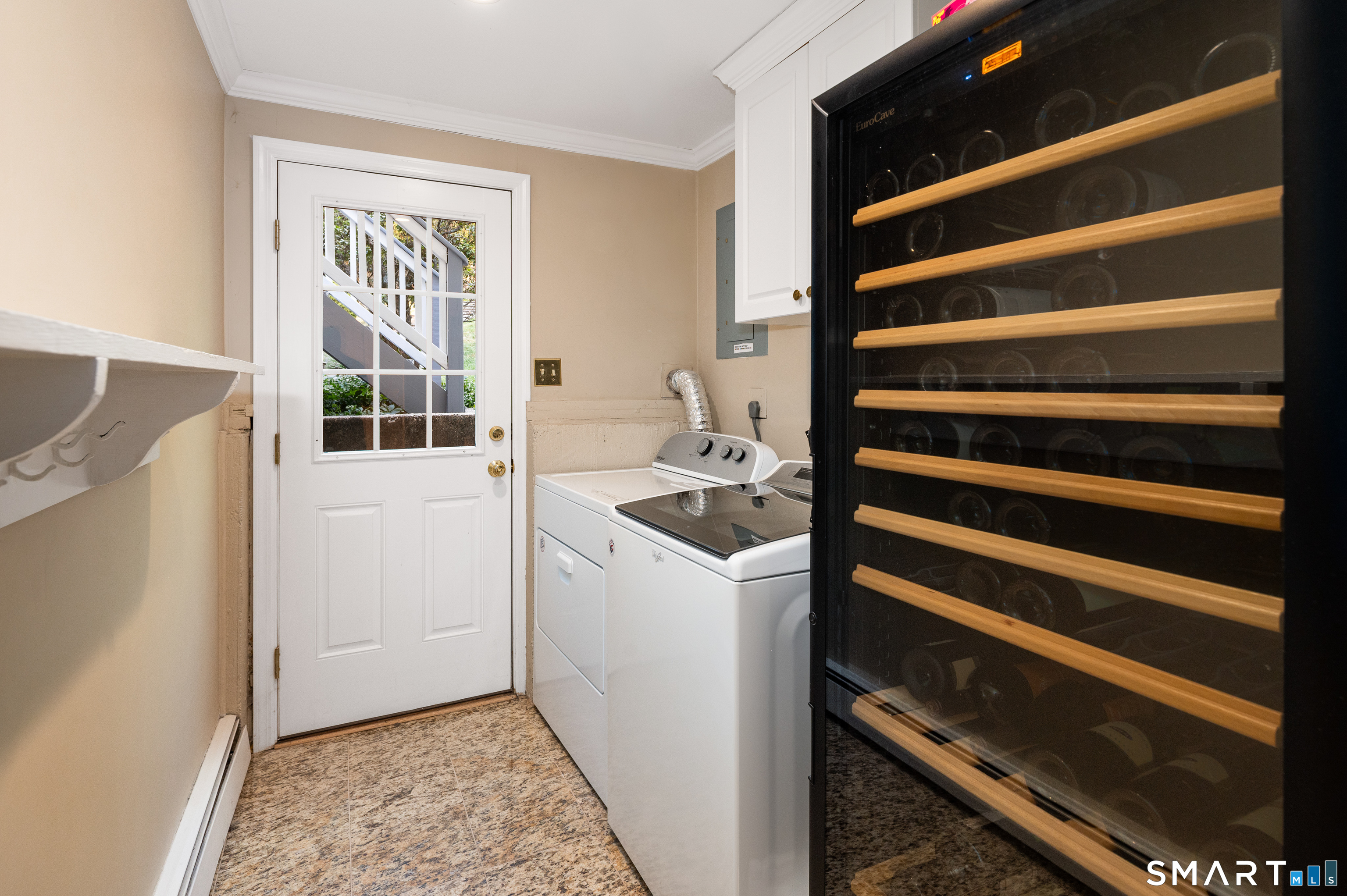 89 Eastover Road Stamford, CT 06905 - Photo 34 of 36