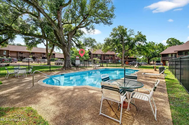 $115,000 | 126 Molokai, Unit G, Diamondhead, MS 39525