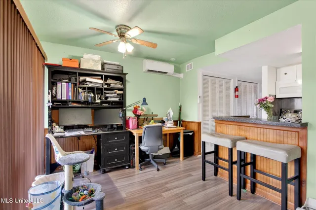 $115,000 | 126 Molokai, Unit G, Diamondhead, MS 39525