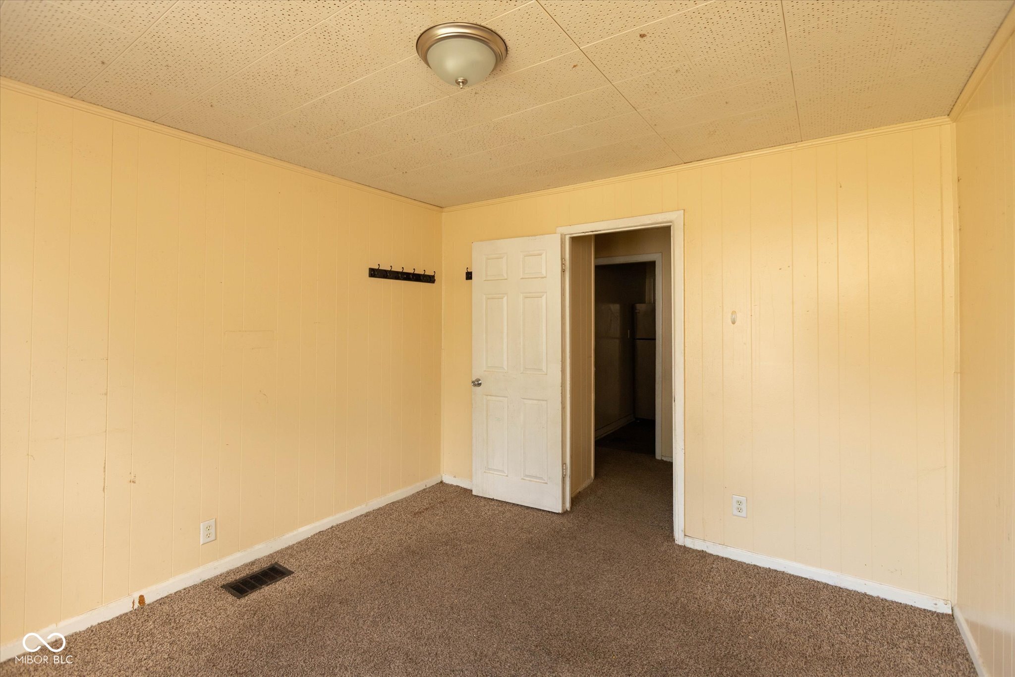 3049 South Holt Road Indianapolis, IN 46221 - Photo 10 of 23 Gallery Image 10
