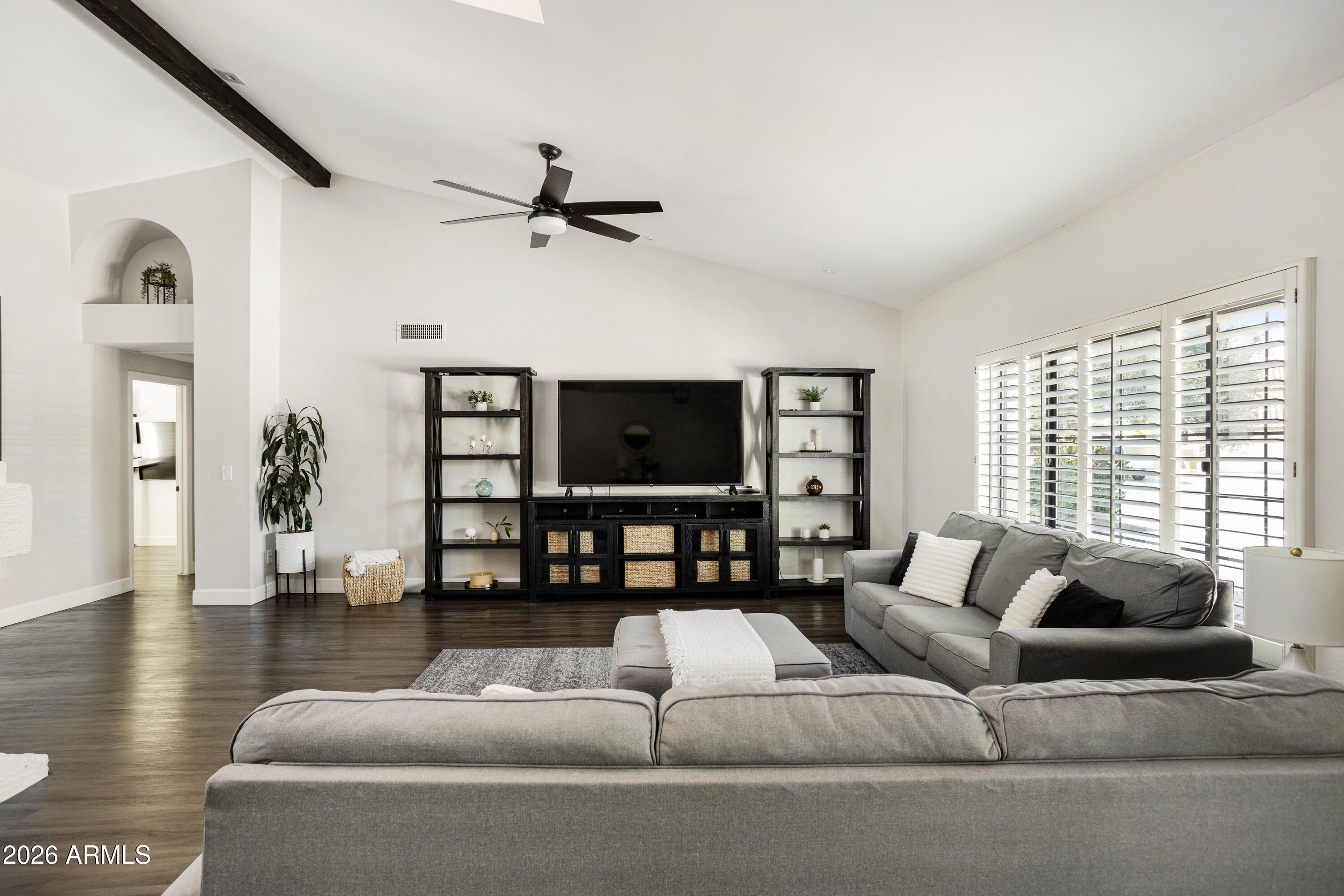 601 East Silver Creek Road Gilbert, AZ 85296 - Photo 19 of 47 Living view 6