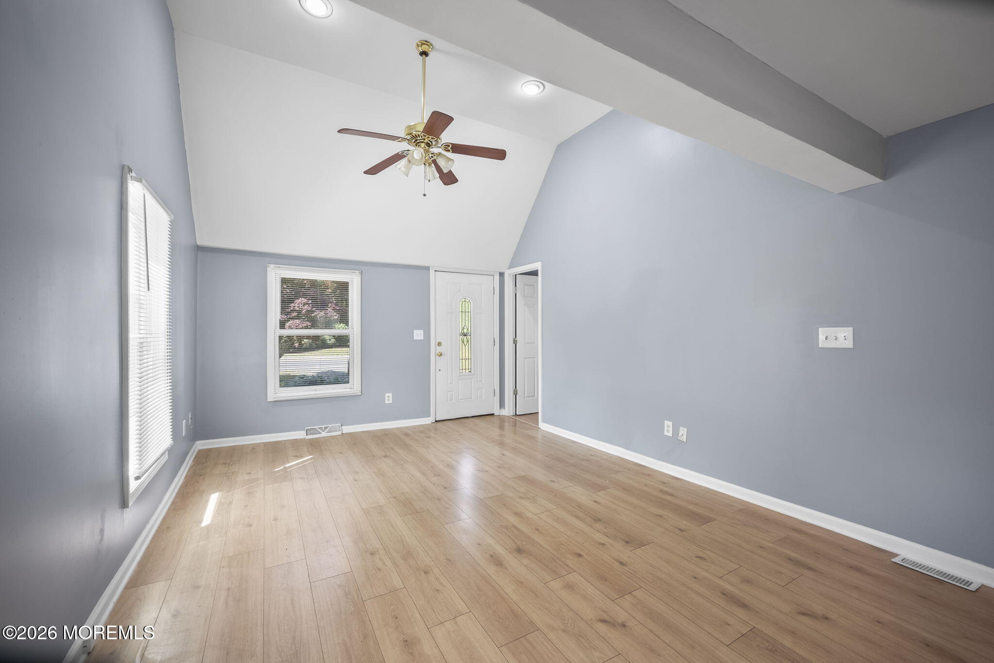 804 Nutswamp Road, Unit FRONT Red Bank, NJ 07701 - Photo 10 of 23 Living Room