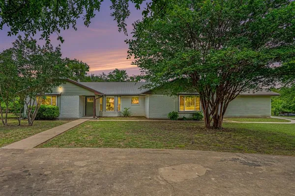 $399,000 | 217 Kingswood Road, Willow Park, TX 76087