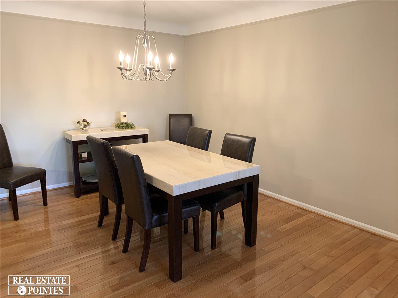 1750 Vernier Road, Unit 20 Grosse Pointe Woods, MI 48236 - Photo 3 of 25