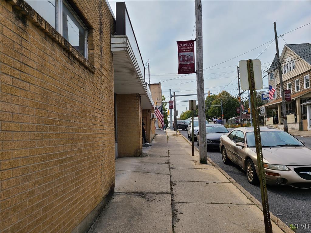121 Chestnut Street Coplay, PA 18037 - Photo 2 of 10 Gallery Image 2