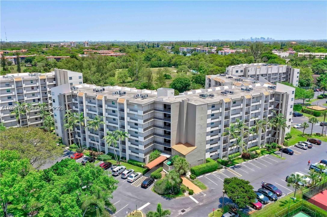 3930 Inverrary Boulevard, Unit 405D Lauderhill, FL 33319 - Photo 35 of 46 a view of a city